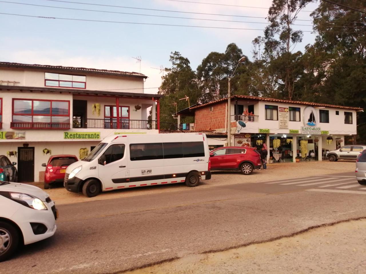 Hotel El Nuevo Mirador Guatapé Exterior foto